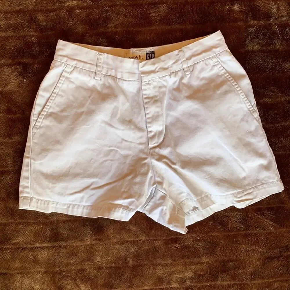 Gap Women's Tag Size 1R (XS) Chino Style Khaki Shorts‎